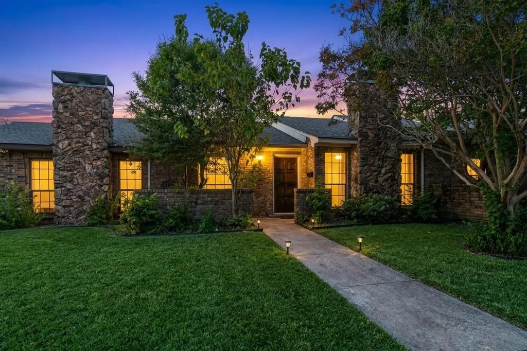 1513 Cherrycrest Street, Dallas