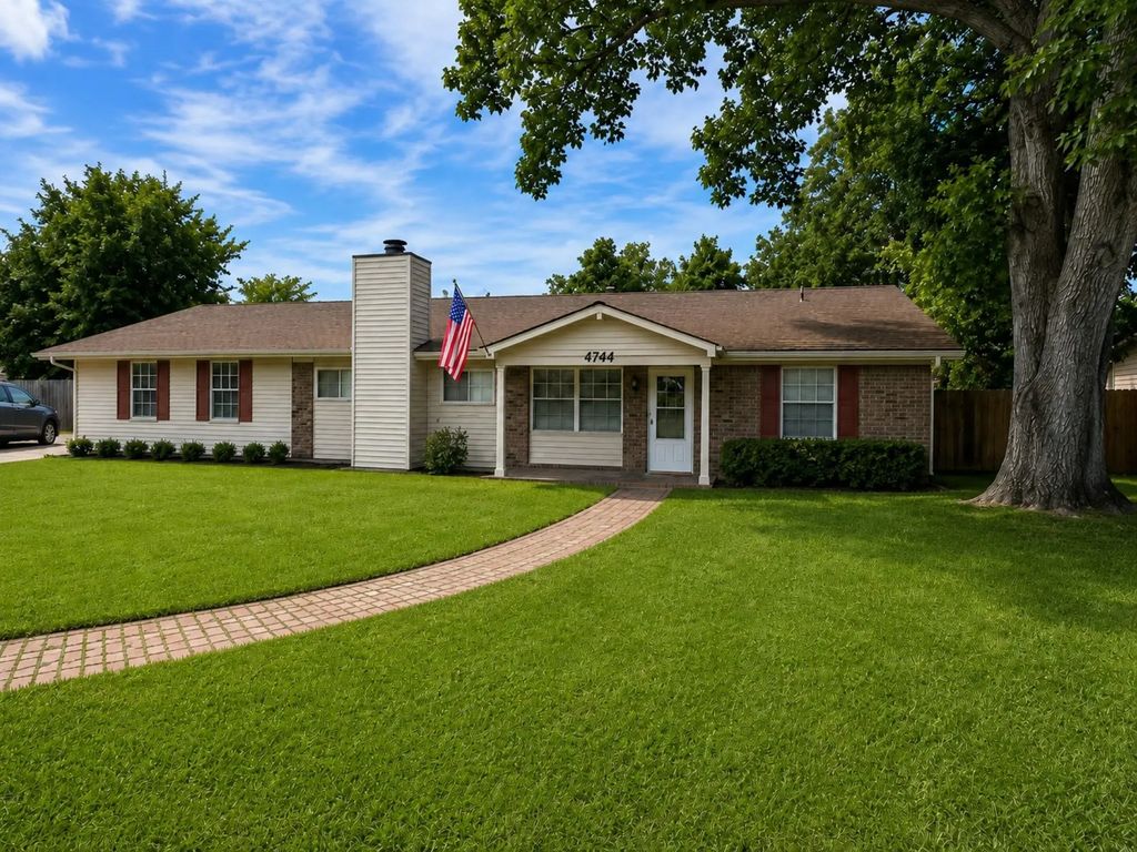 4744 Carolyn Lane, Shreveport