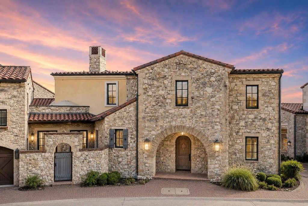 9 Catalonia Drive, Westlake