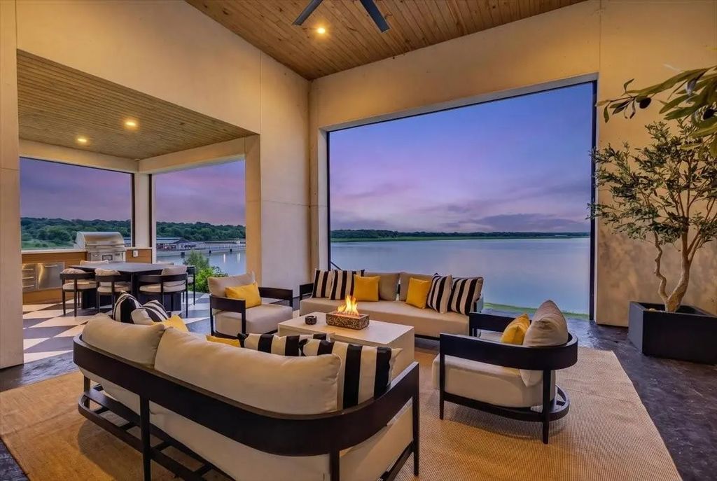 1141 Beacon Shore Road, Kemp