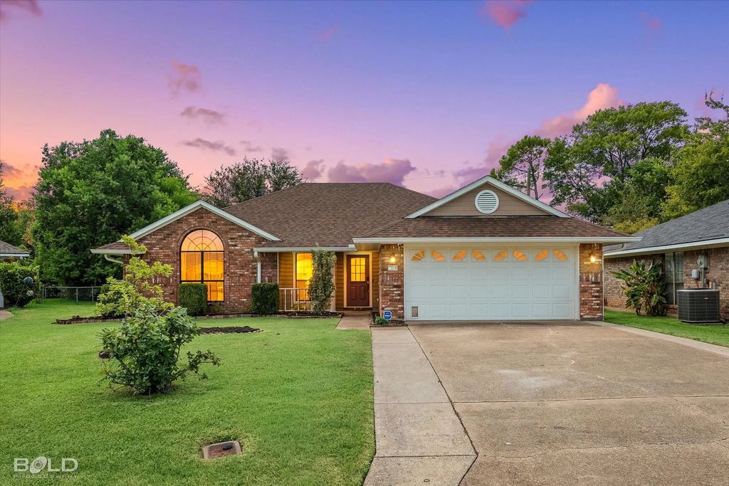 310 Brownlee Circle, Bossier City