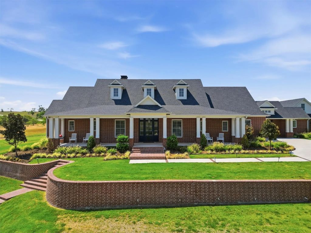 3023 Winding Creek Trail, Aledo