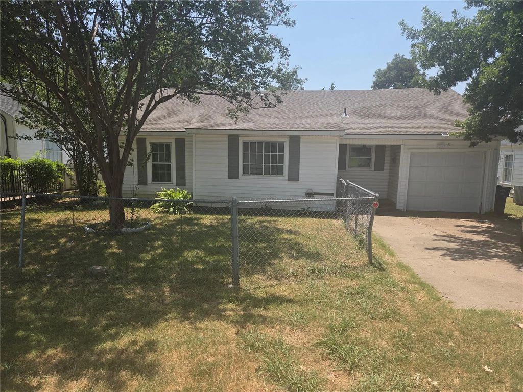 5702 Forney Road, Dallas