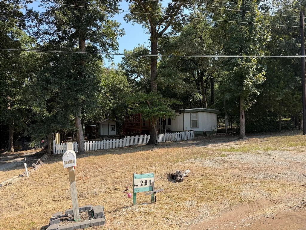 1281 Hickory Hills Drive, Murchison