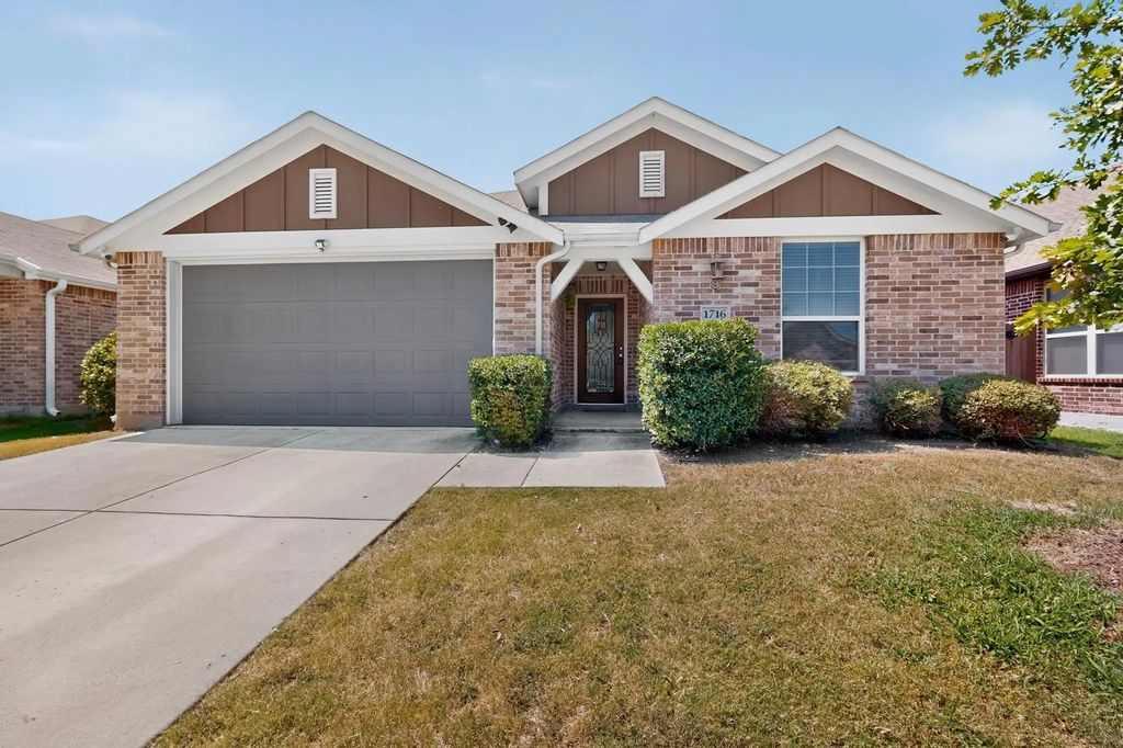 1716 Whistler Drive, Little Elm