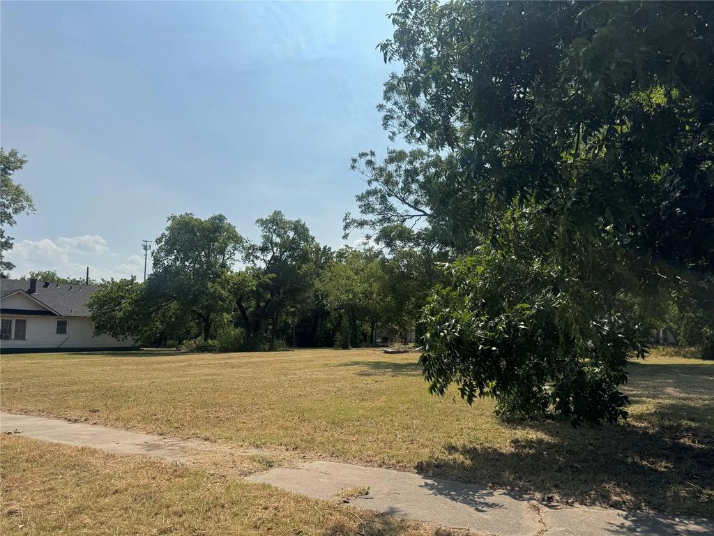 907 Buck Street, Gainesville