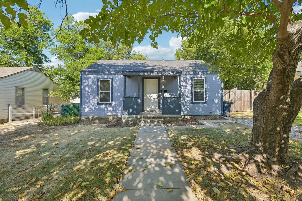 5012 Pamela Drive, Fort Worth