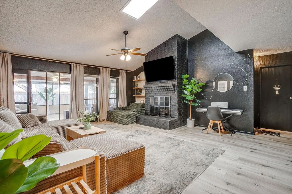 4416 Sweetgum Way, Fort Worth