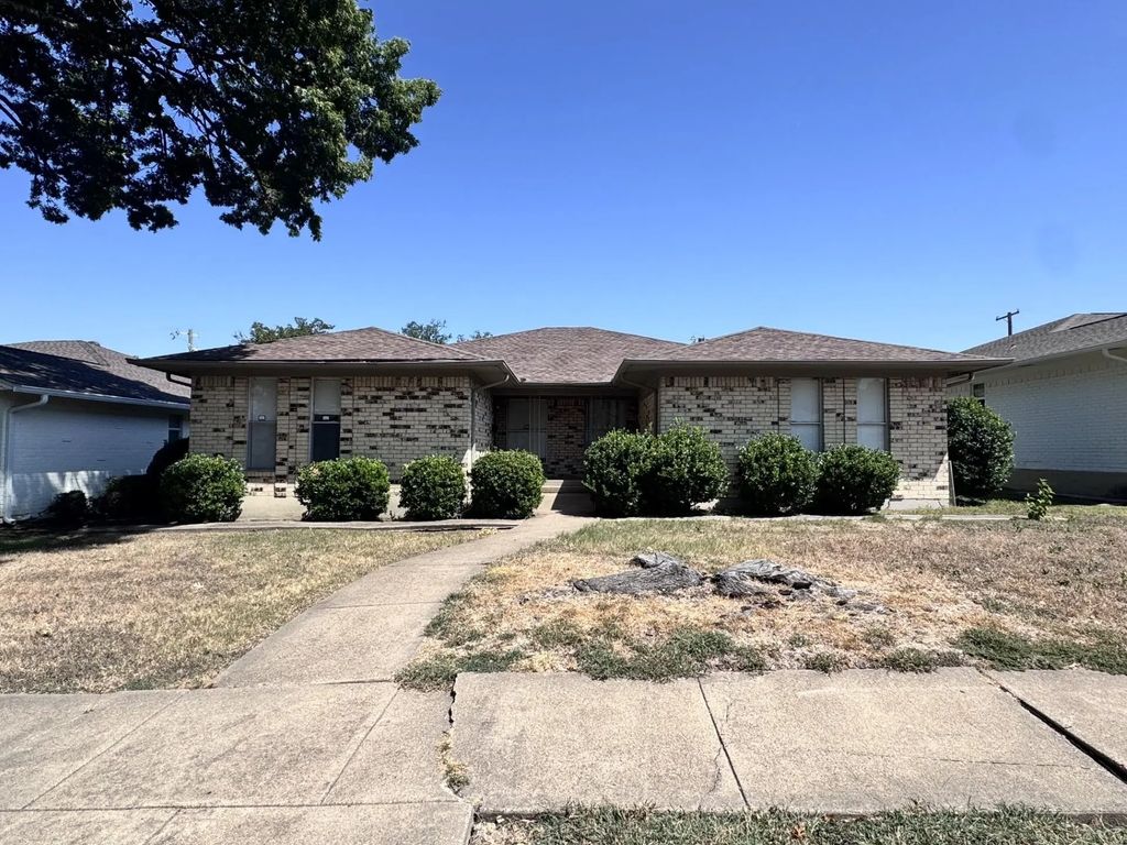 5467 Anita Street, Dallas