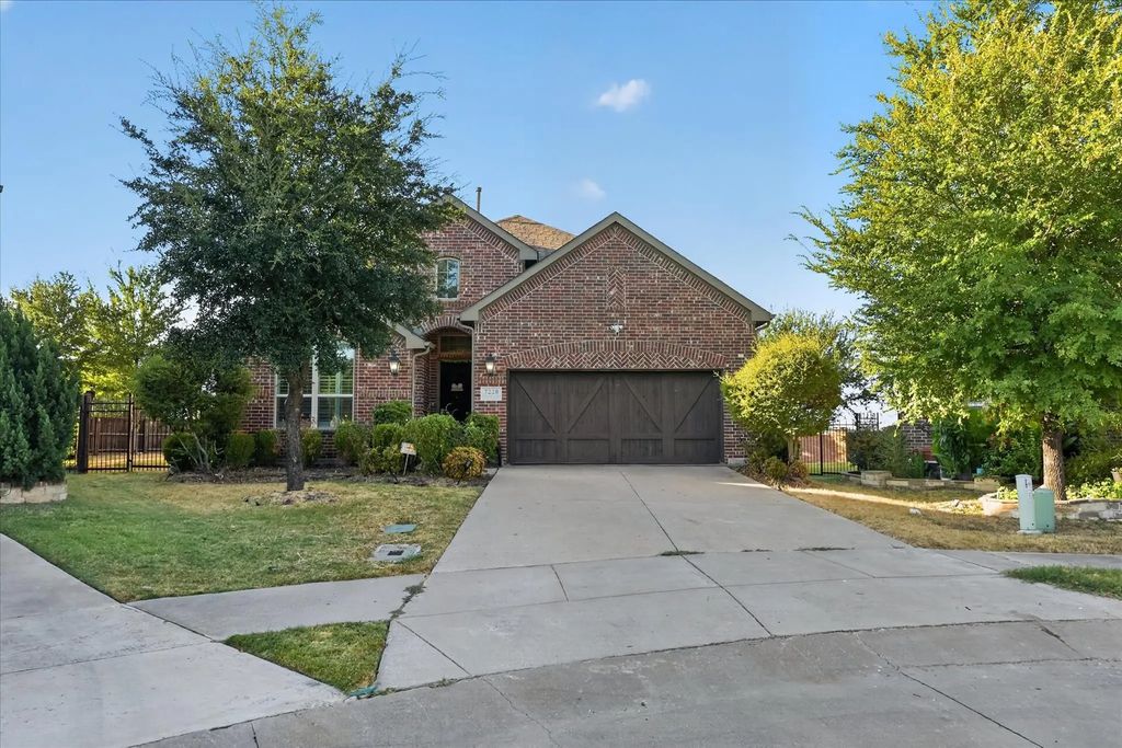 7220 Notre Dame Drive, Irving