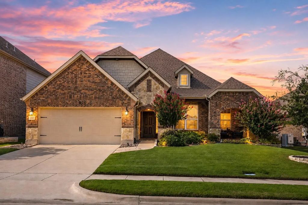 1120 Parkdale Drive, Northlake
