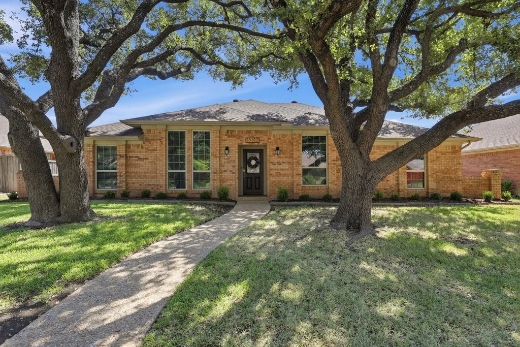 18512 Featherwood Drive, Dallas