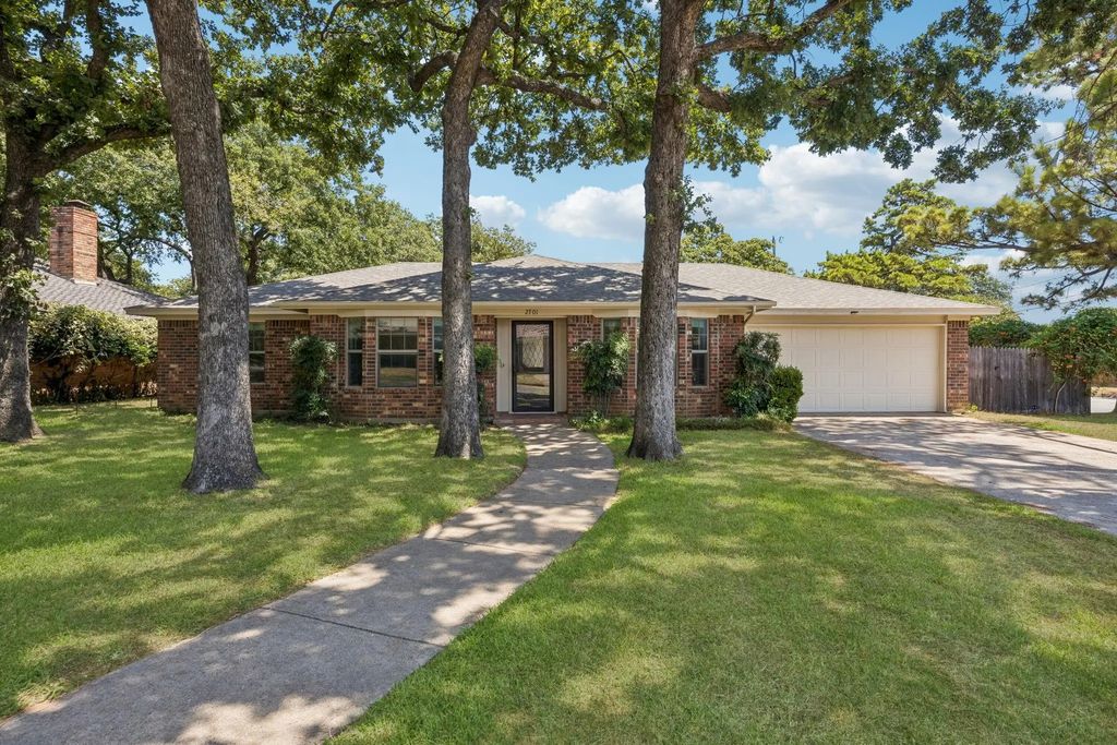 2701 Baldwin Drive, Arlington