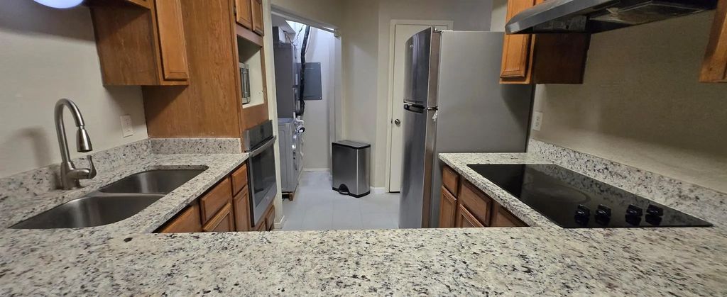9696 Walnut Street 1605, Dallas