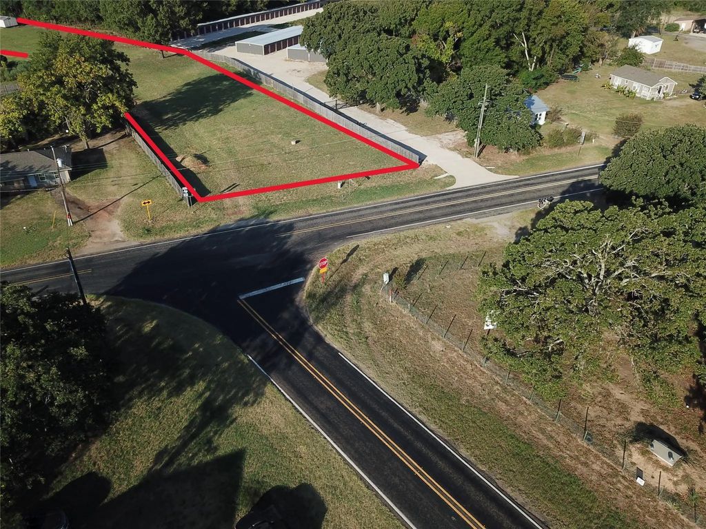 1270 Fm  279, Ben Wheeler