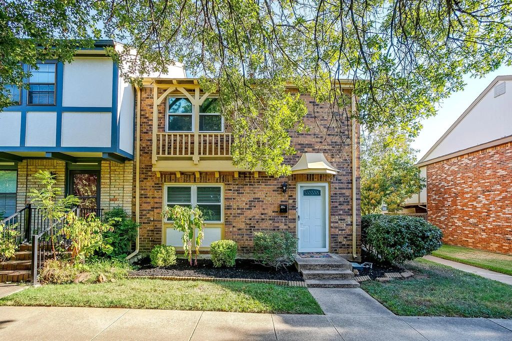 356 Westview Terrace, Arlington
