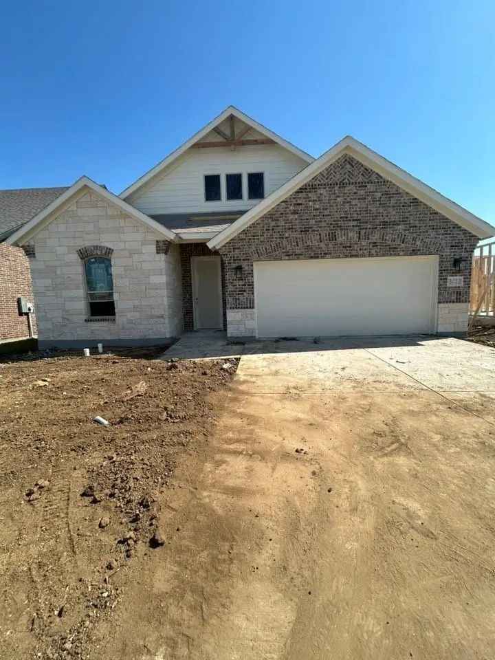 Photo of Listing #21366456