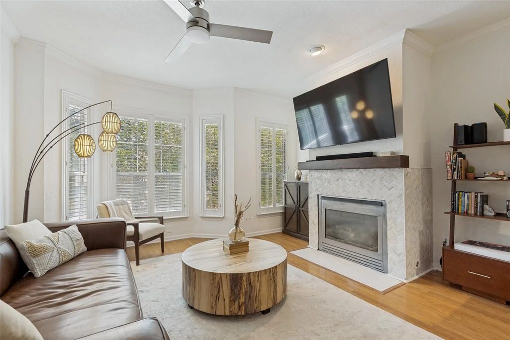 2902 State Street 22, Dallas