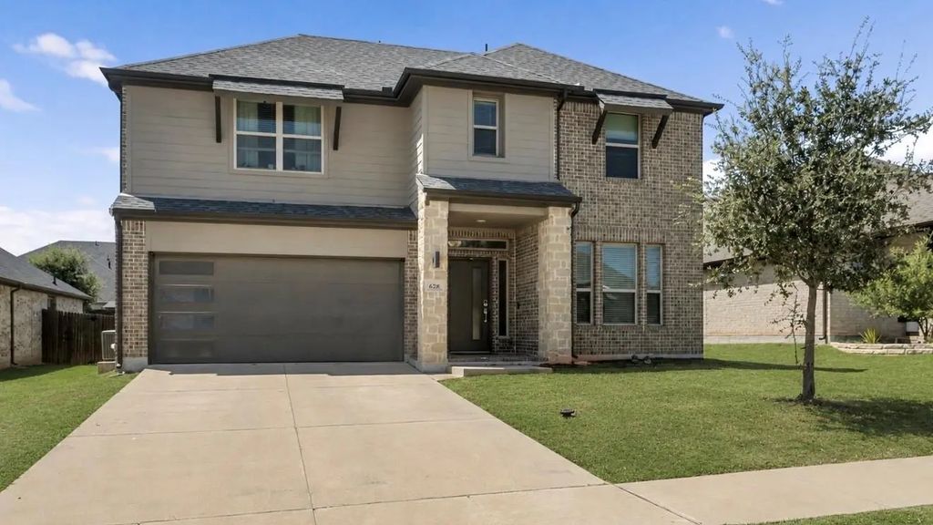 628 Hidden Cove Drive, Princeton