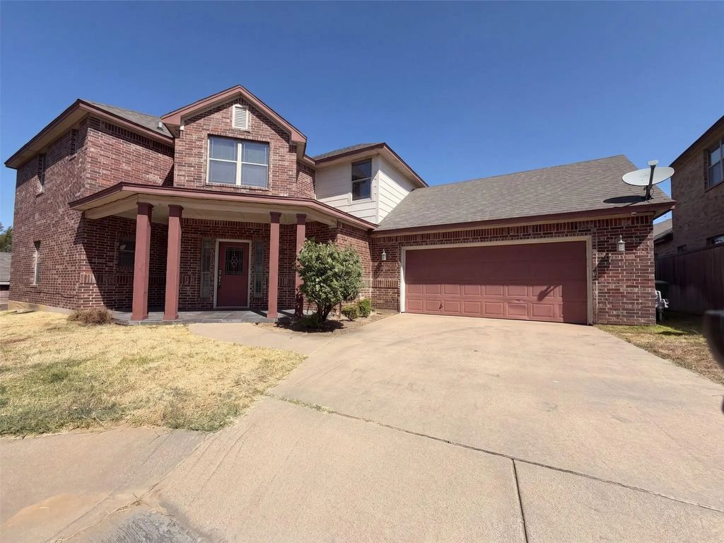 5107 Chesterfield Place, Arlington