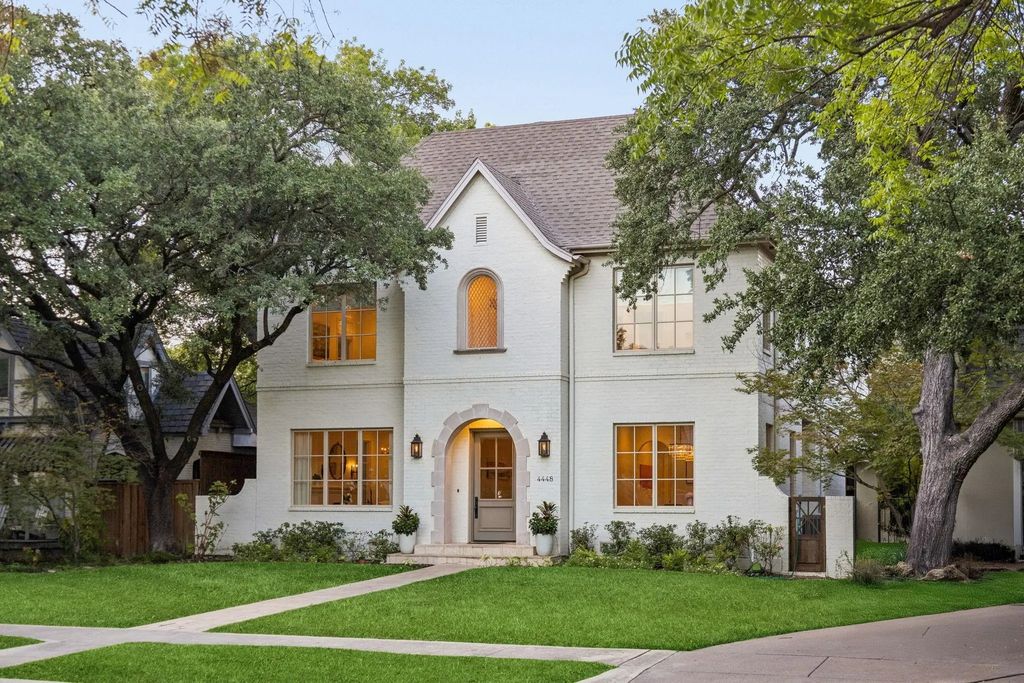 4448 Mockingbird Parkway, University Park