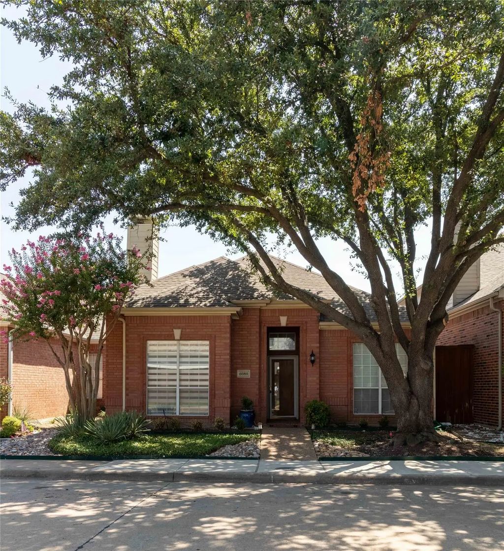 6080 Thursby Avenue, Dallas