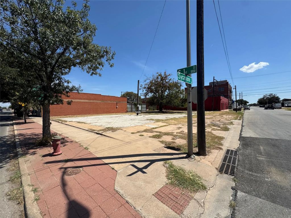 1089 S 1st Street, Abilene