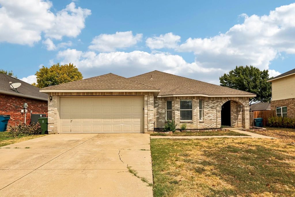 324 Marshall Creek Road, Roanoke