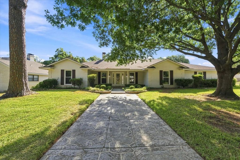 3113 Westador Drive, Arlington