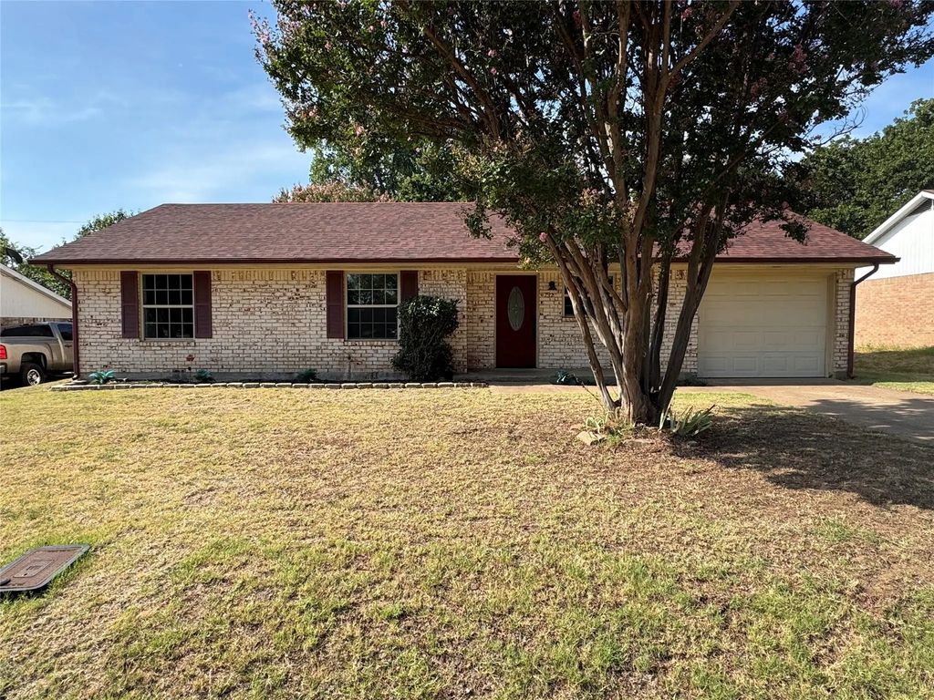 732 Dunaway Lane, Azle
