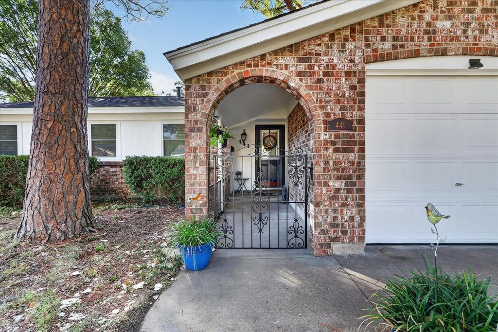 441 Nathan Street, Burleson