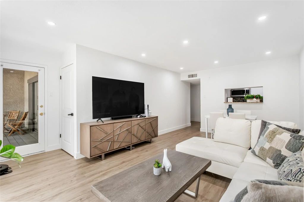 4541 N O Connor Road 2243, Irving
