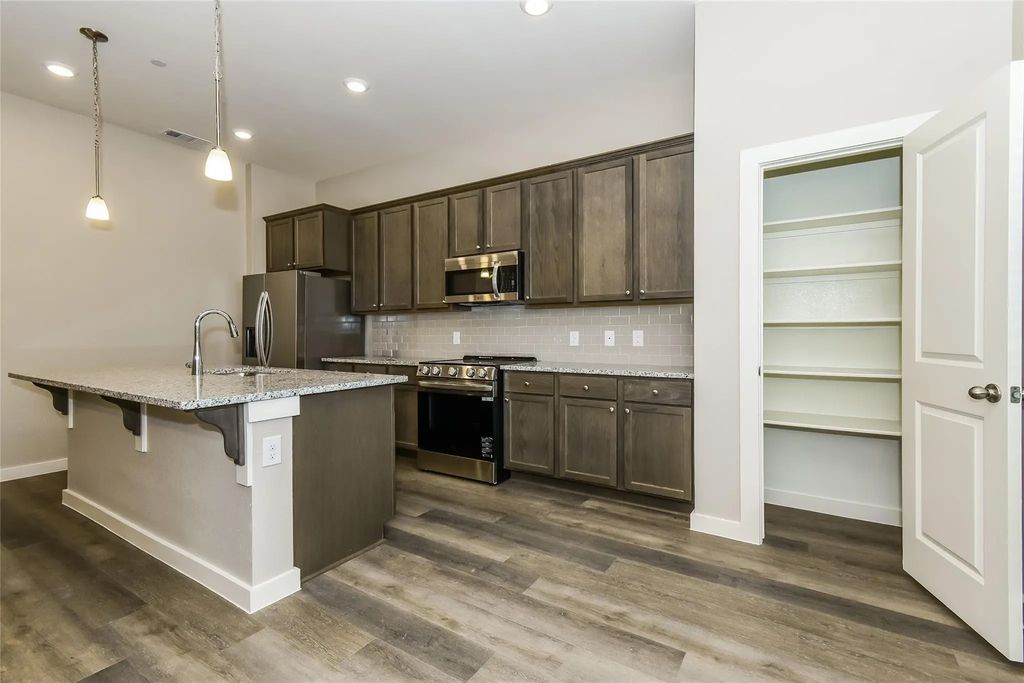 5416 Granite Trail, Garland