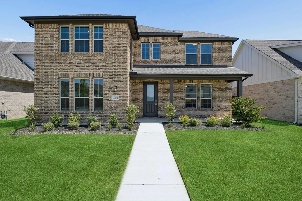 2258 Terlingua Drive, Waxahachie
