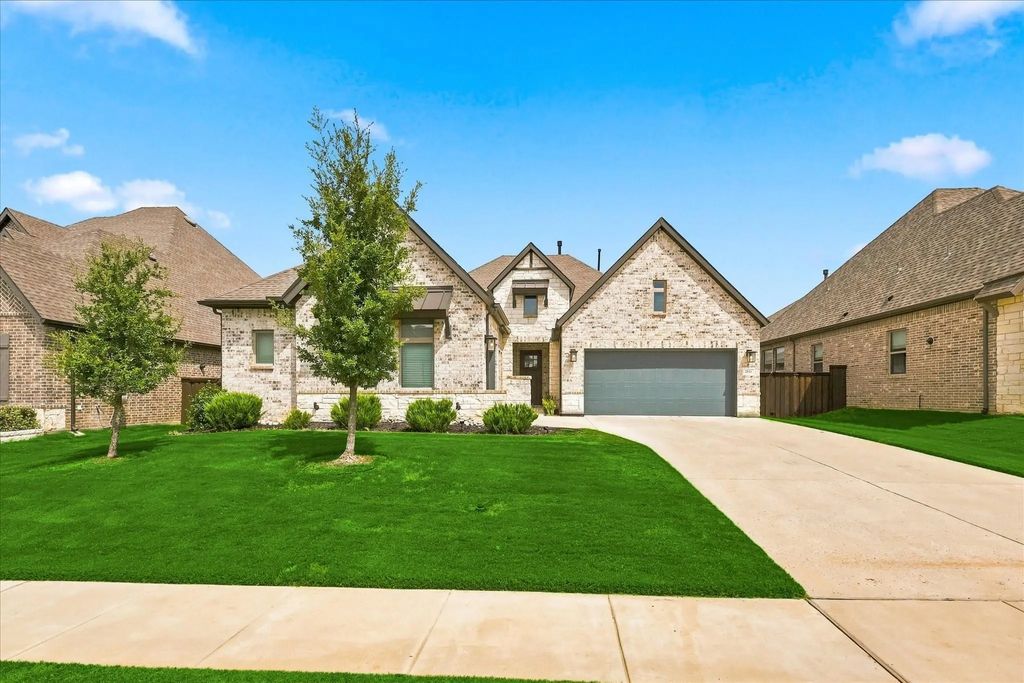 2816 Garrett Drive, Highland Village