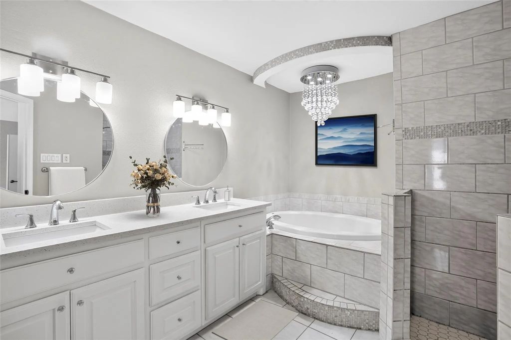 2606 Encina 2, Irving