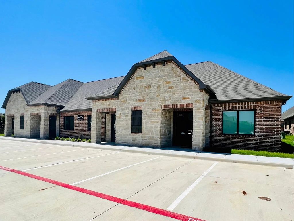 4425 Plano Pkwy 1504, Carrollton