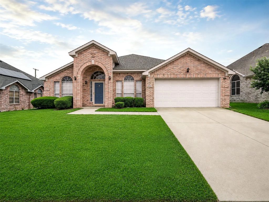 1022 Pondview Drive, Cedar Hill
