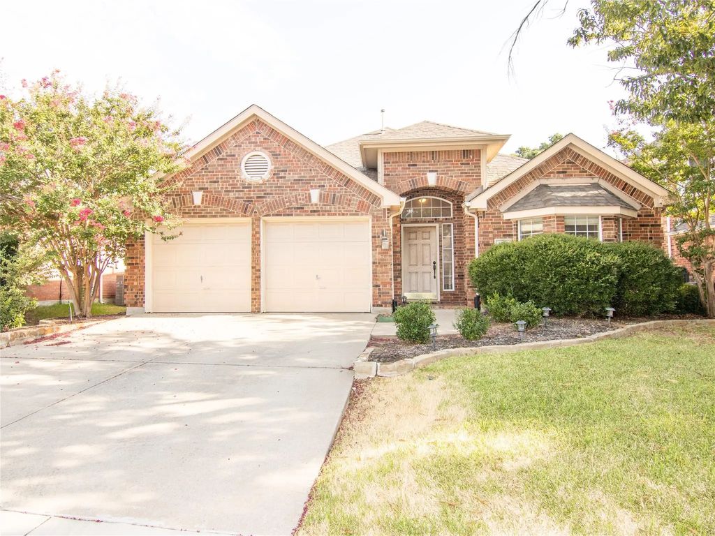 3916 Sharondale Drive, Flower Mound