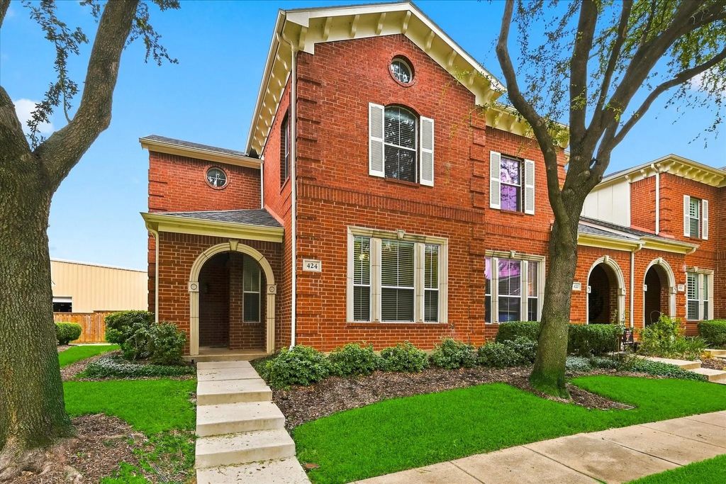 424 Legends Drive, Lewisville