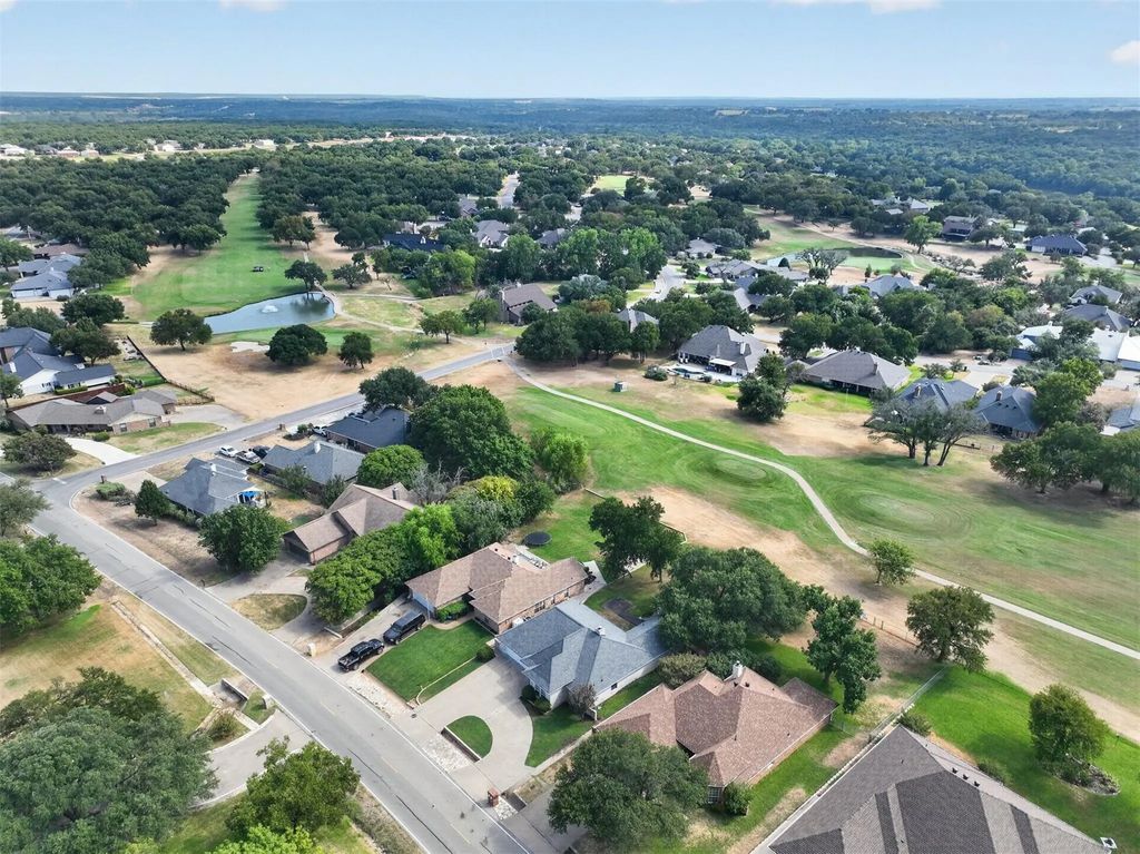 8730 Bellechase Road, Granbury