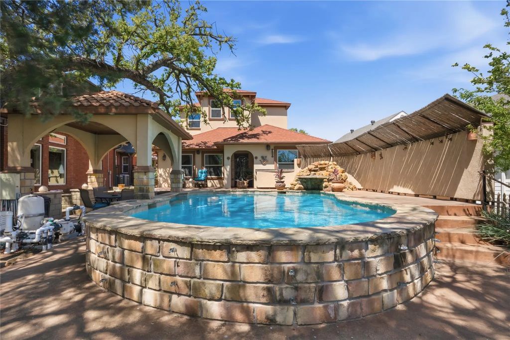108 Marina View Court, Weatherford