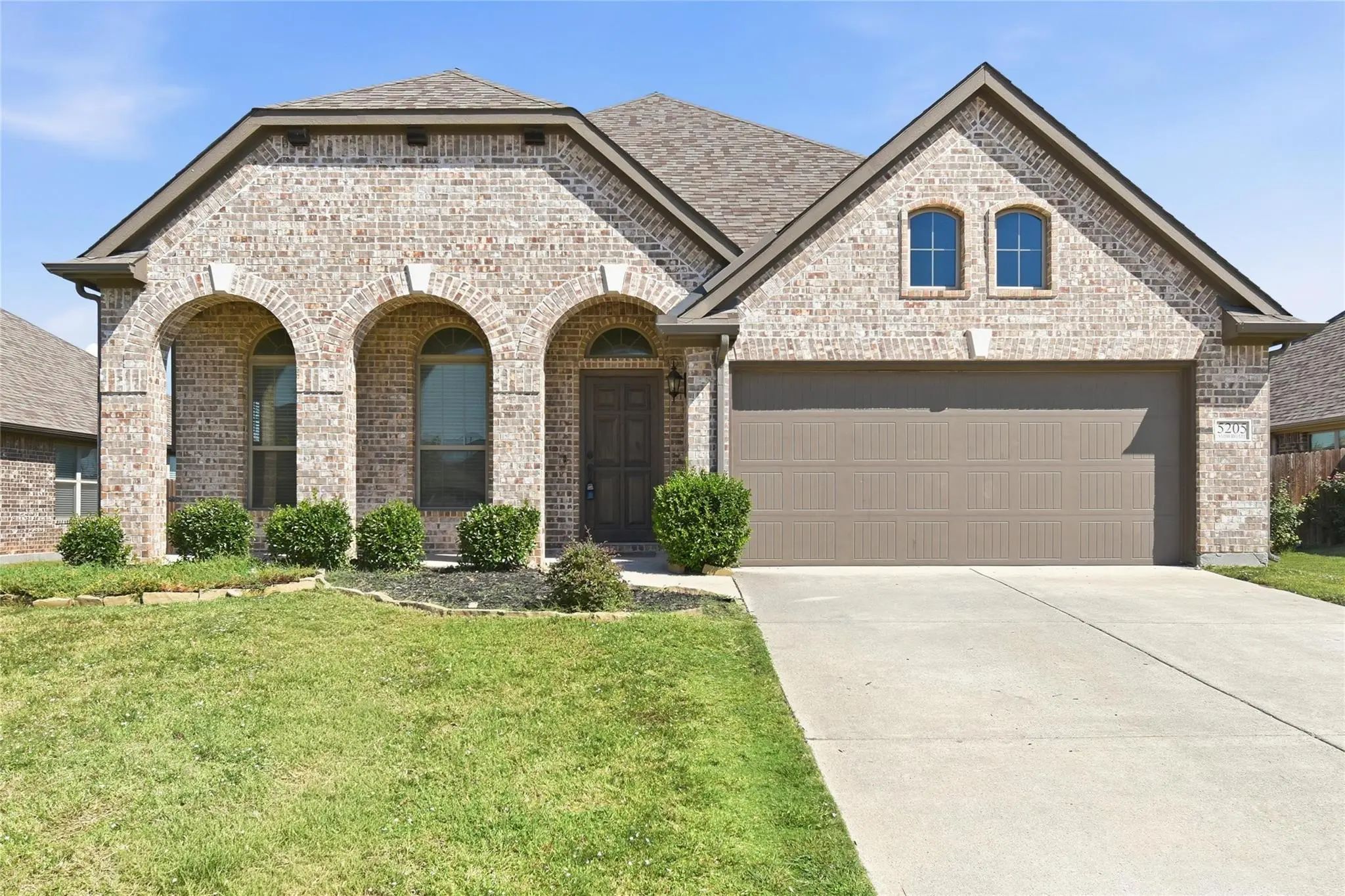 Photo of Listing #21367528