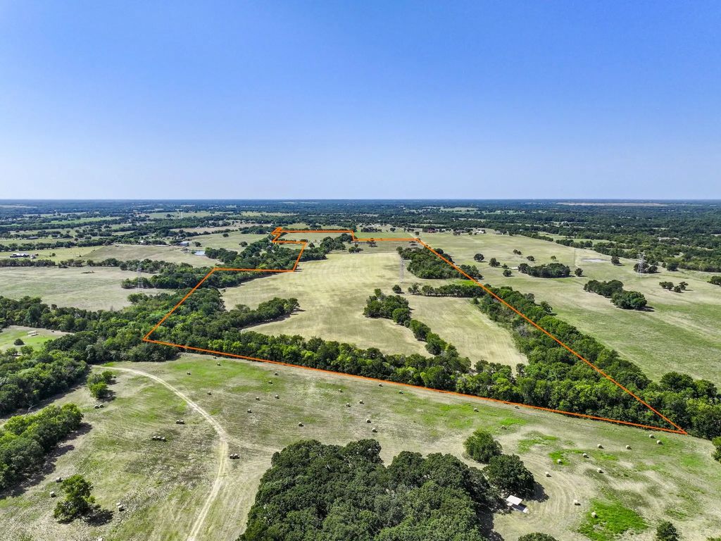 229 County Road 4733, Cumby