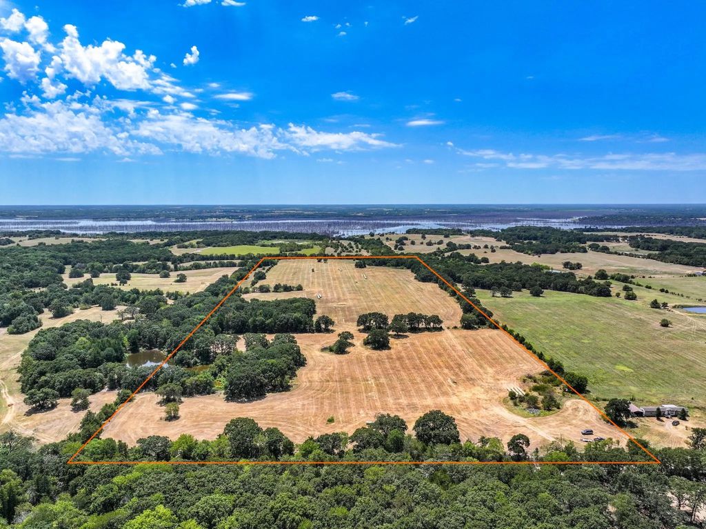 County Road 2615, Ivanhoe
