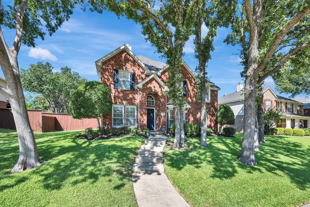 1620 Mountain Laurel Drive, Keller
