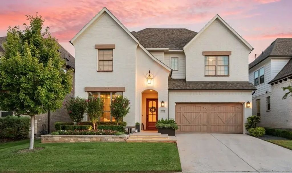 8226 Vitex Avenue, Dallas
