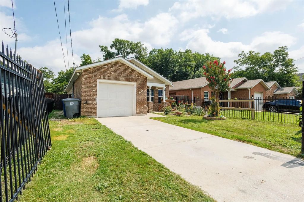 1735 Mcbroom Street, Dallas