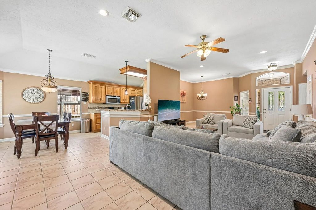 5111 Misty Lane, Pasadena