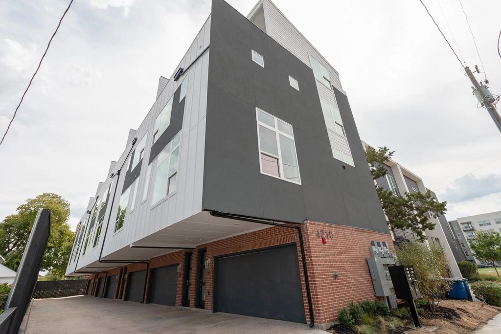 4210 Roseland Avenue 101, Dallas